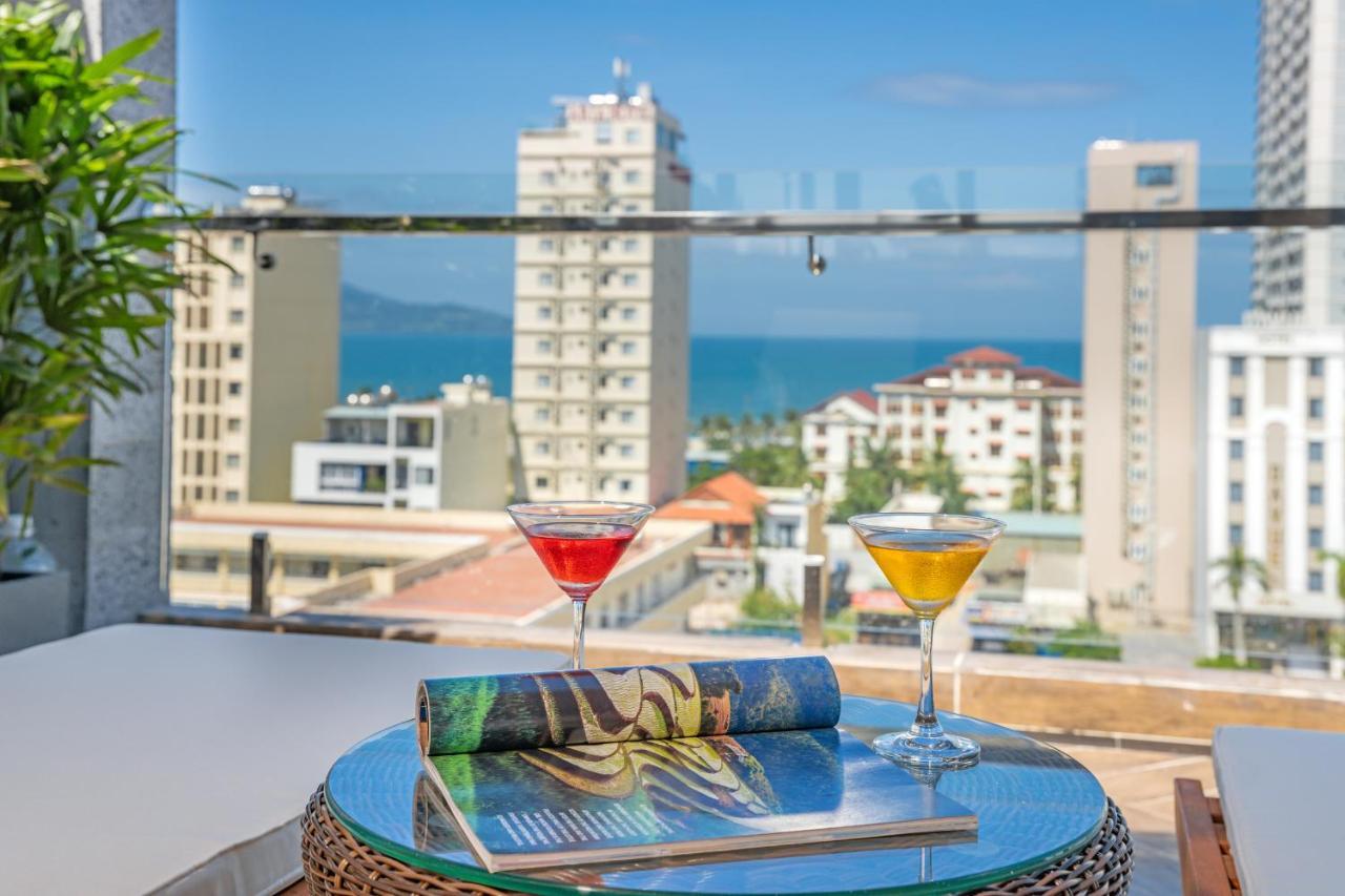 Platinum Danang Hotel Exteriör bild